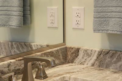 Beautiful Bath Vanity and Countertop Indianapolis - pic 2
