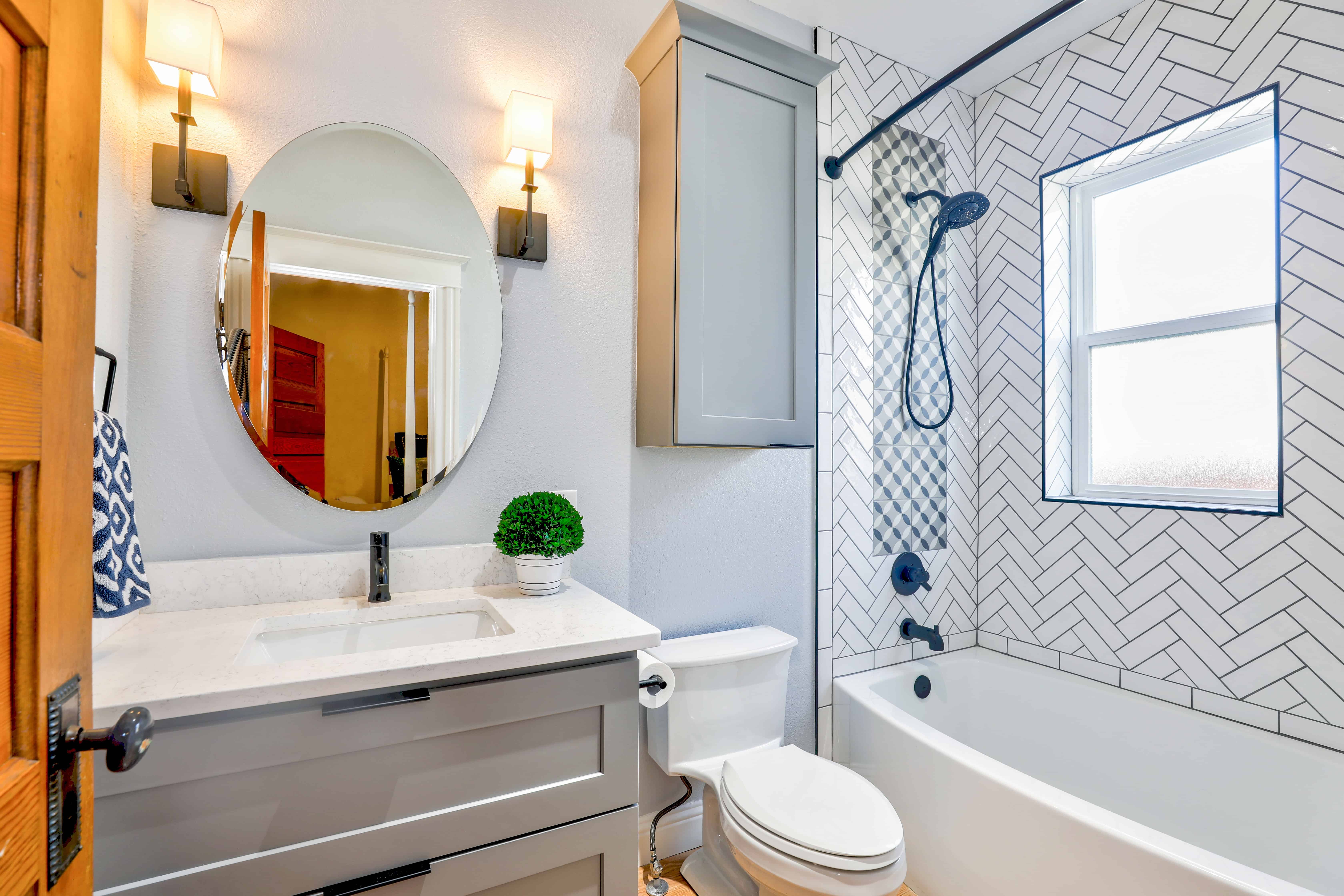 Tips for Small Bathrooms