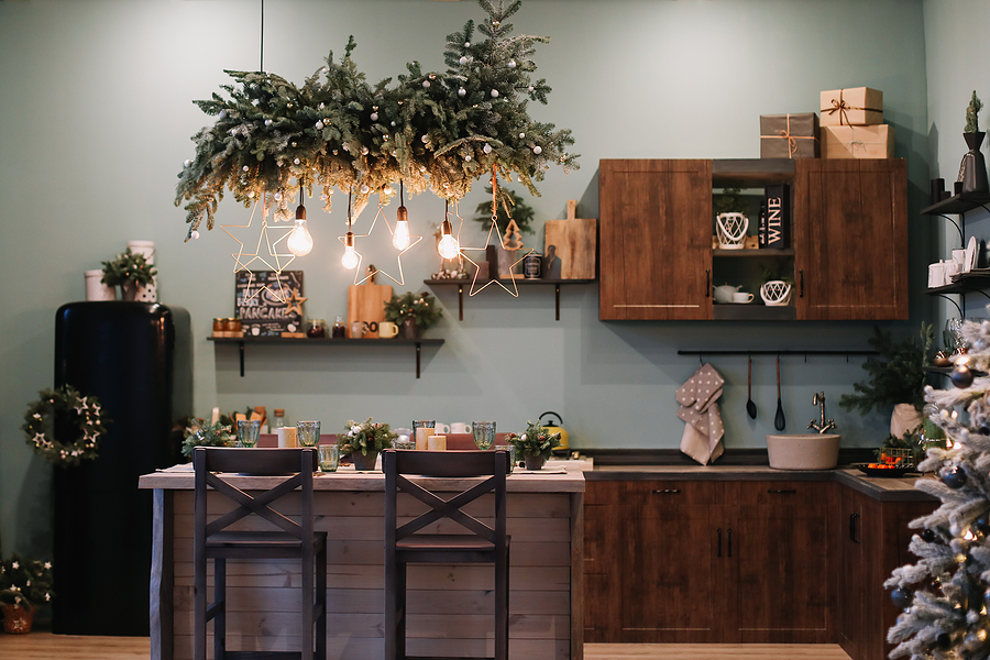 Warm and Inviting Design Ideas for a Holiday-Ready Home