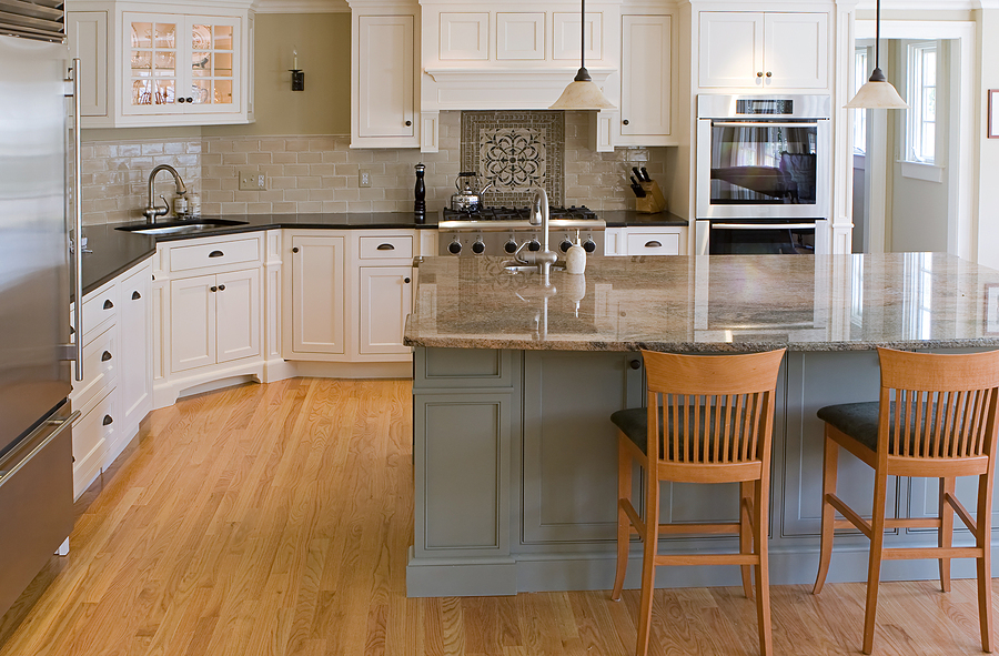 Kitchen Update vs. Full Remodel: What’s Right for You?
