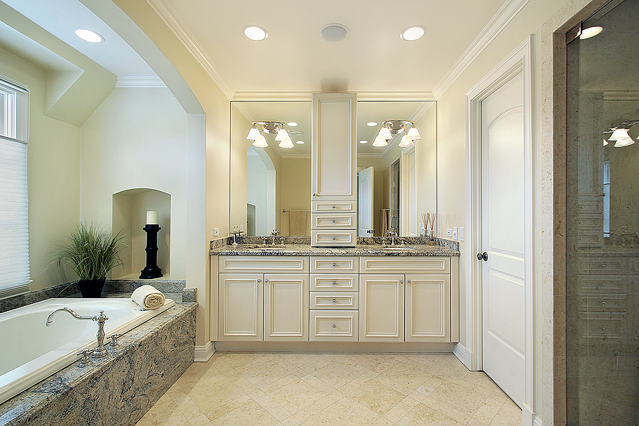Luxurious Bathroom Remodeling Ideas on a Moderate Budget